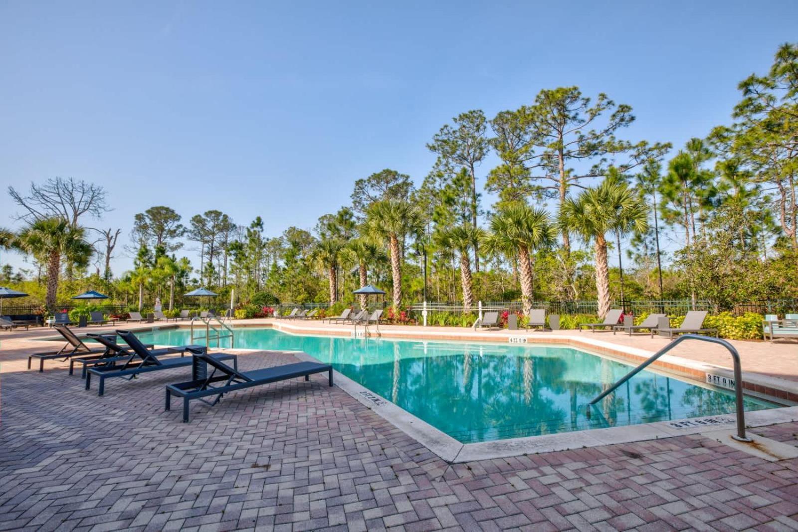Spacious 2Br Condo W Pool & Hot Tub Near Disney Орландо Екстериор снимка